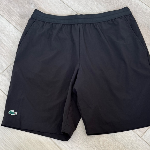 Lacoste Men's Black lightweight Athletic Shorts - Picture 1 of 4